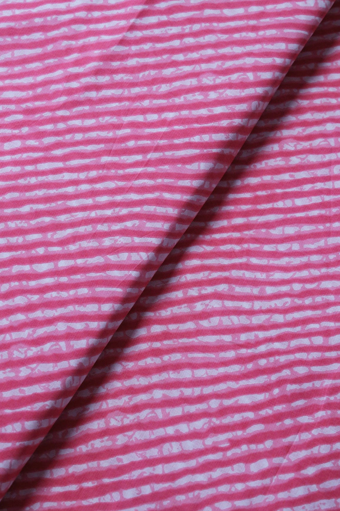 Pink Stripes Print On White Pure Cotton Fabric - doeraa