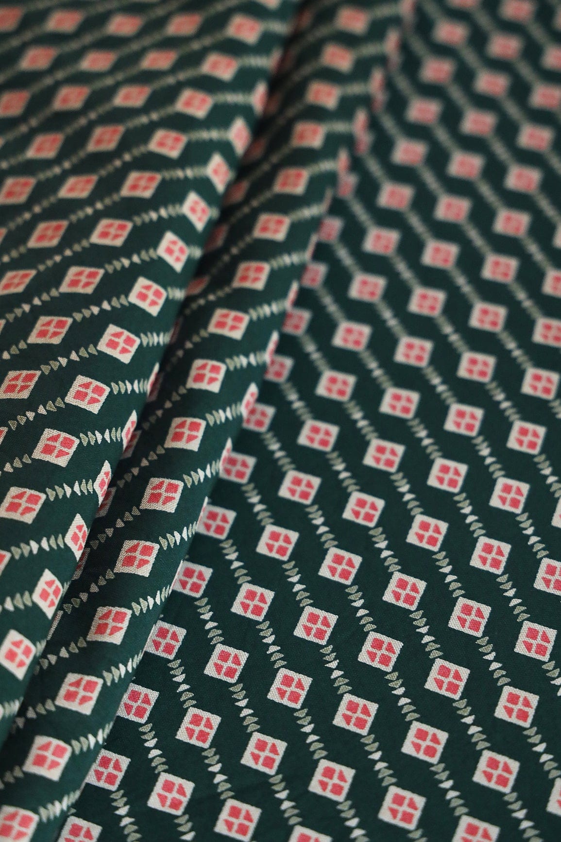doeraa Prints Bottle Green And Red Geometric Pattern Screen Print On Chanderi Silk Fabric