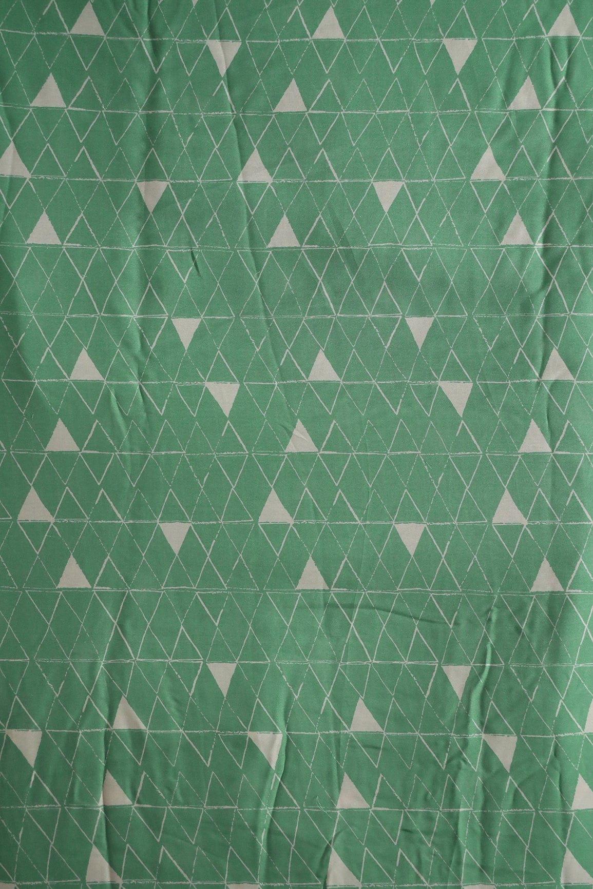 doeraa Prints Green And Cream Geometric Pattern Digital Print On Georgette Satin Fabric