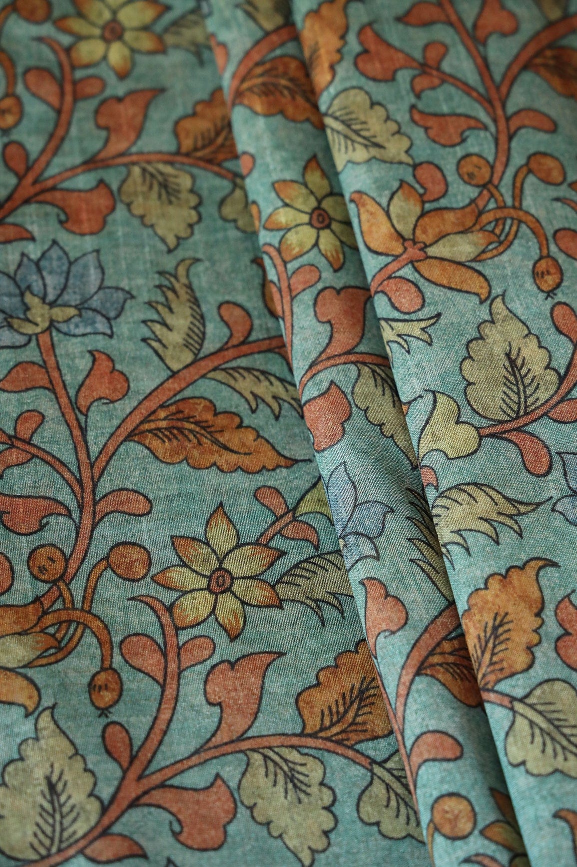 doeraa Prints Light Teal Floral Pattern Digital Print On Mulberry Silk Fabric