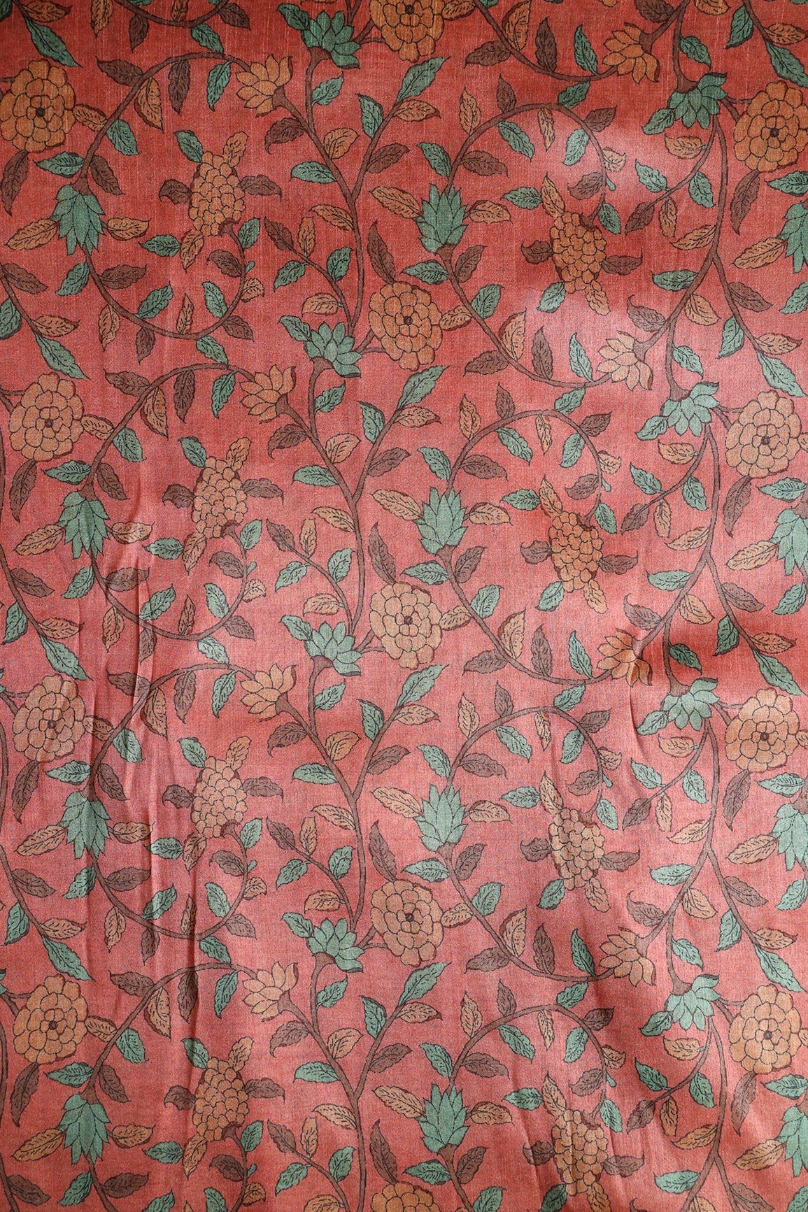 doeraa Prints Peach Floral Pattern Digital Print On Mulberry Silk Fabric