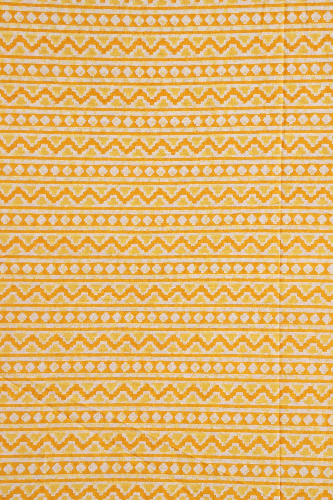 doeraa Prints Yellow And Orange Chevron Print On Pure Mul Cotton Fabric