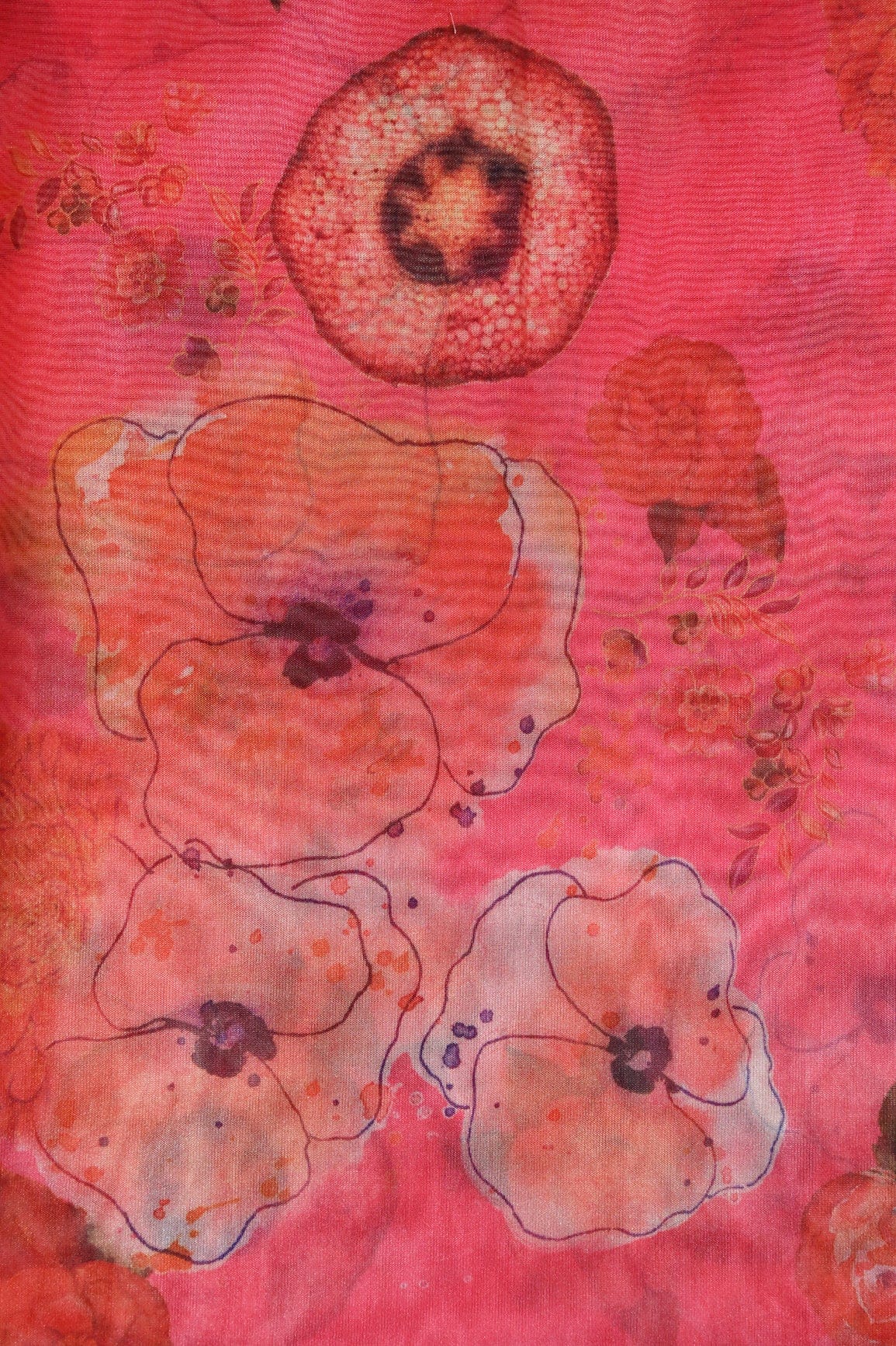 Red Beautiful Floral Digital Print On Dark Pink Organza Fabric - doeraa