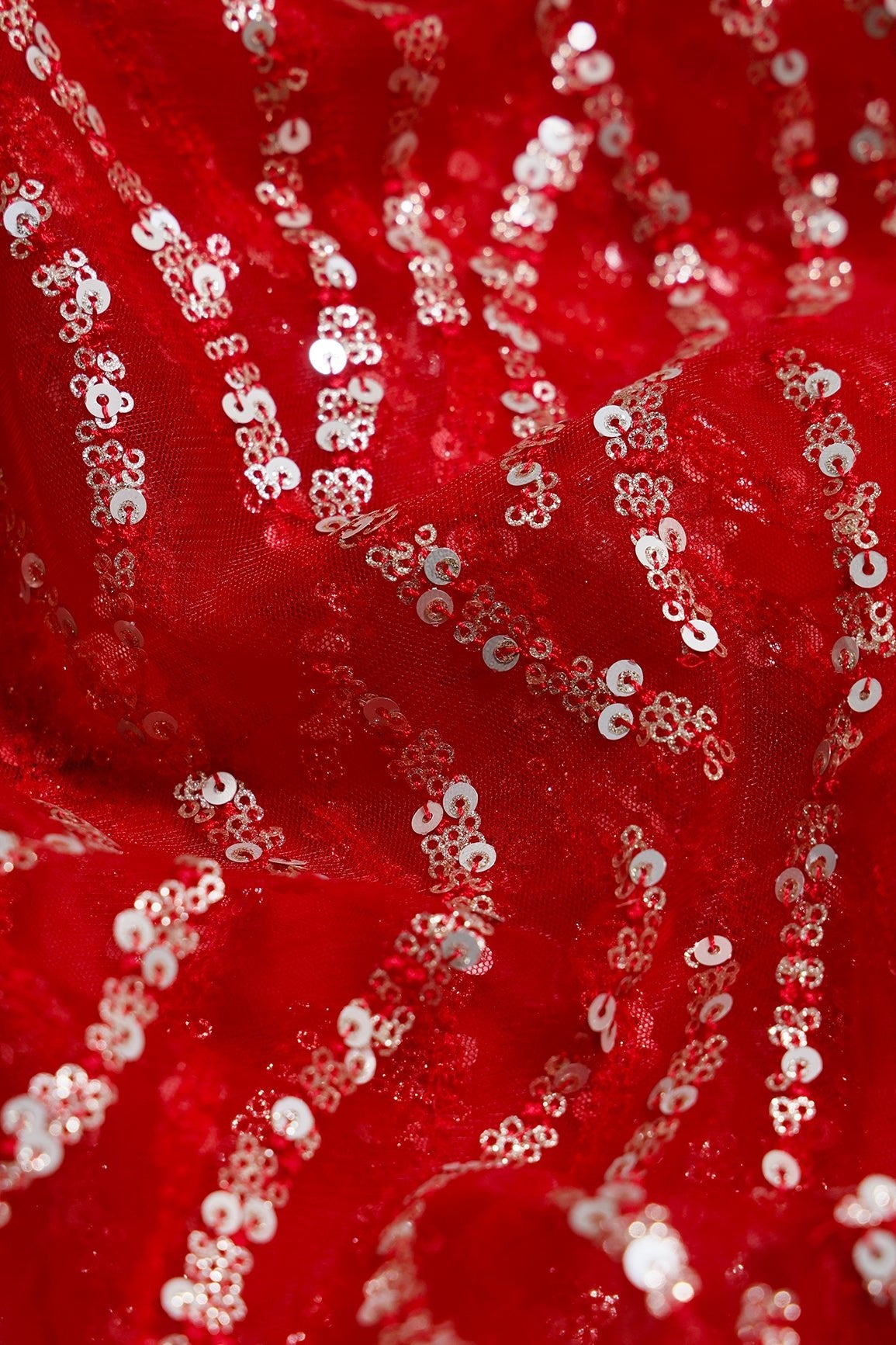 2 Meter Cut Piece Of Gold And Silver Sequins With Red Thread Wavy Embroidery Work On Red Soft Net Fabric - doeraa