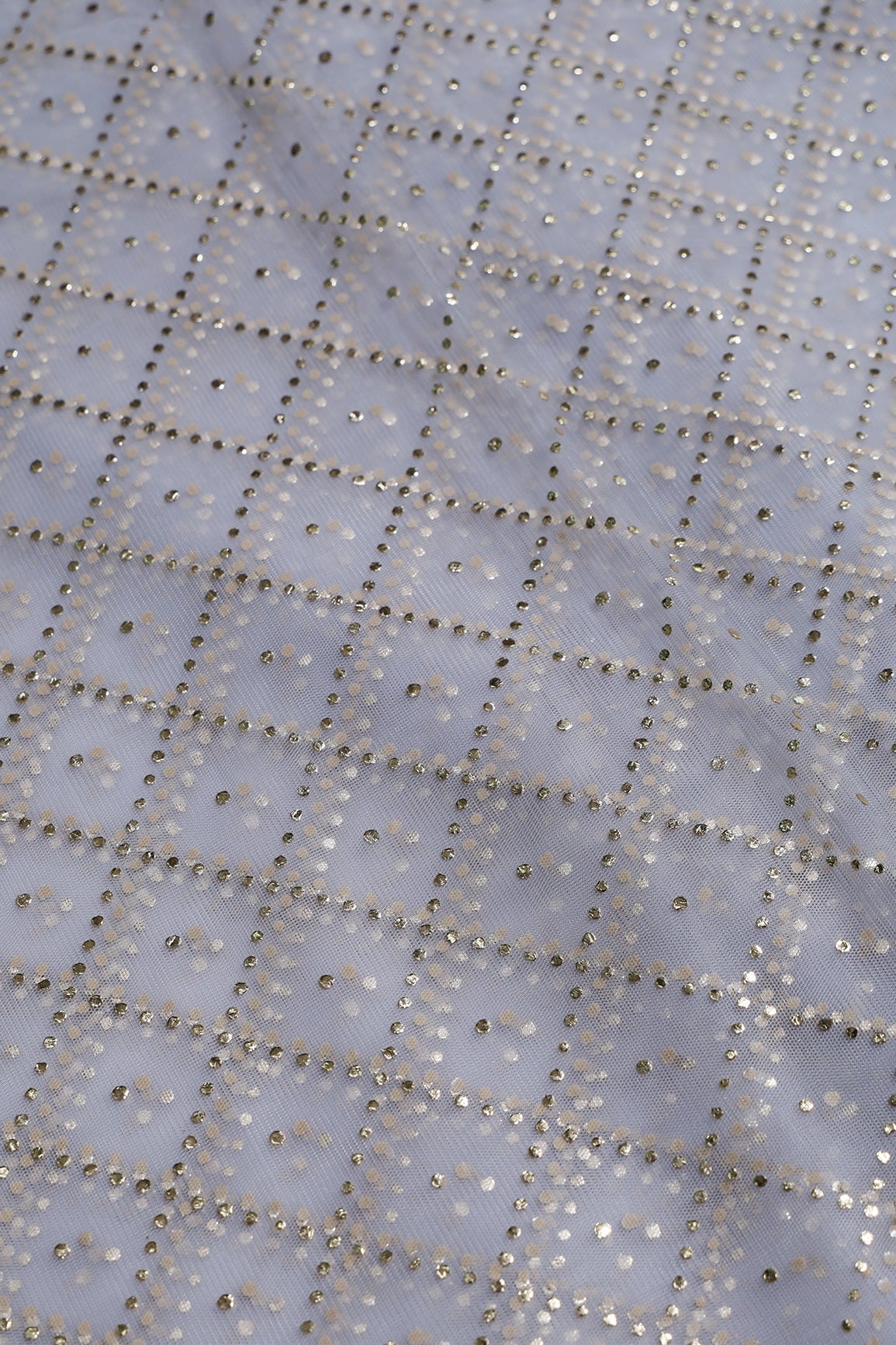 2.50 Meter Cut Piece Of Checks Pattern With Foil Print On Grey Soft Net Fabric - doeraa