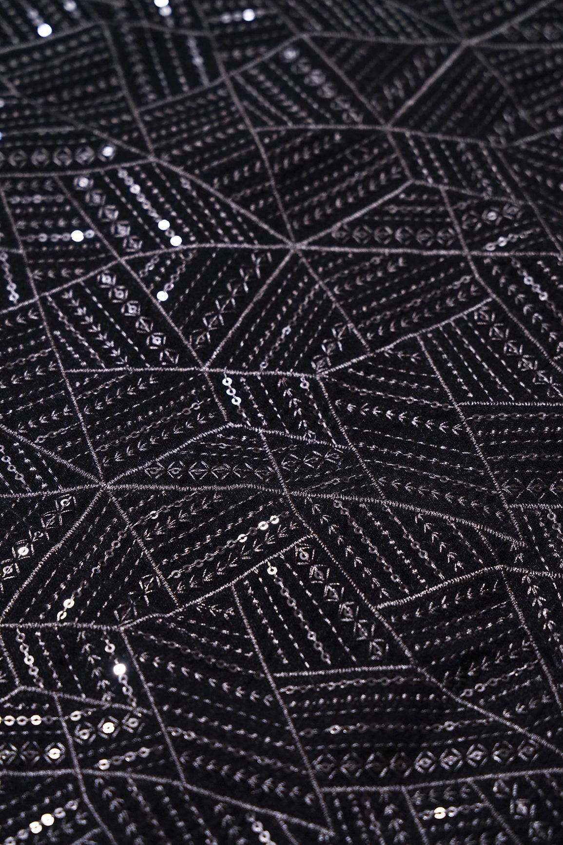 3.50 Meter Cut Piece Of Black Thread With Sequins Geometric Embroidery Work On Black Velvet Fabric - doeraa