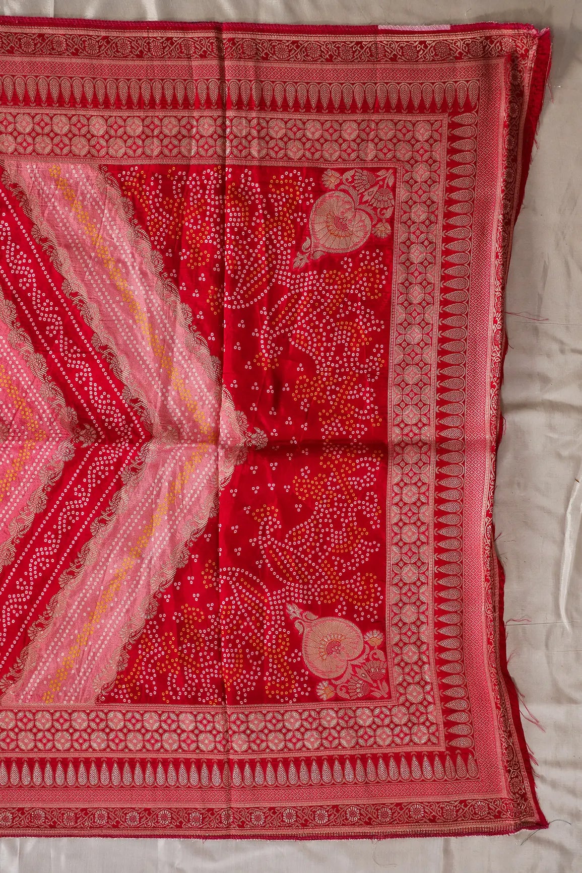 Fuchsia Pure Viscose Dola Silk Jacquard Print Dupatta