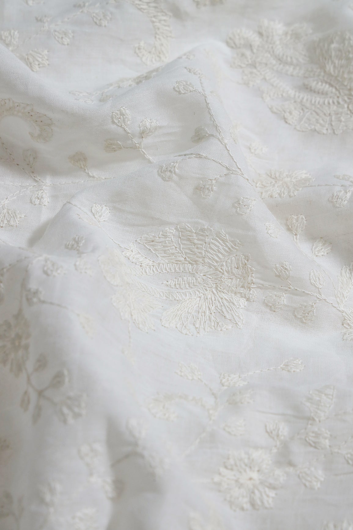 Beautiful White Thread Floral Paisley Embroidery On White Pure Mul Cotton Fabric