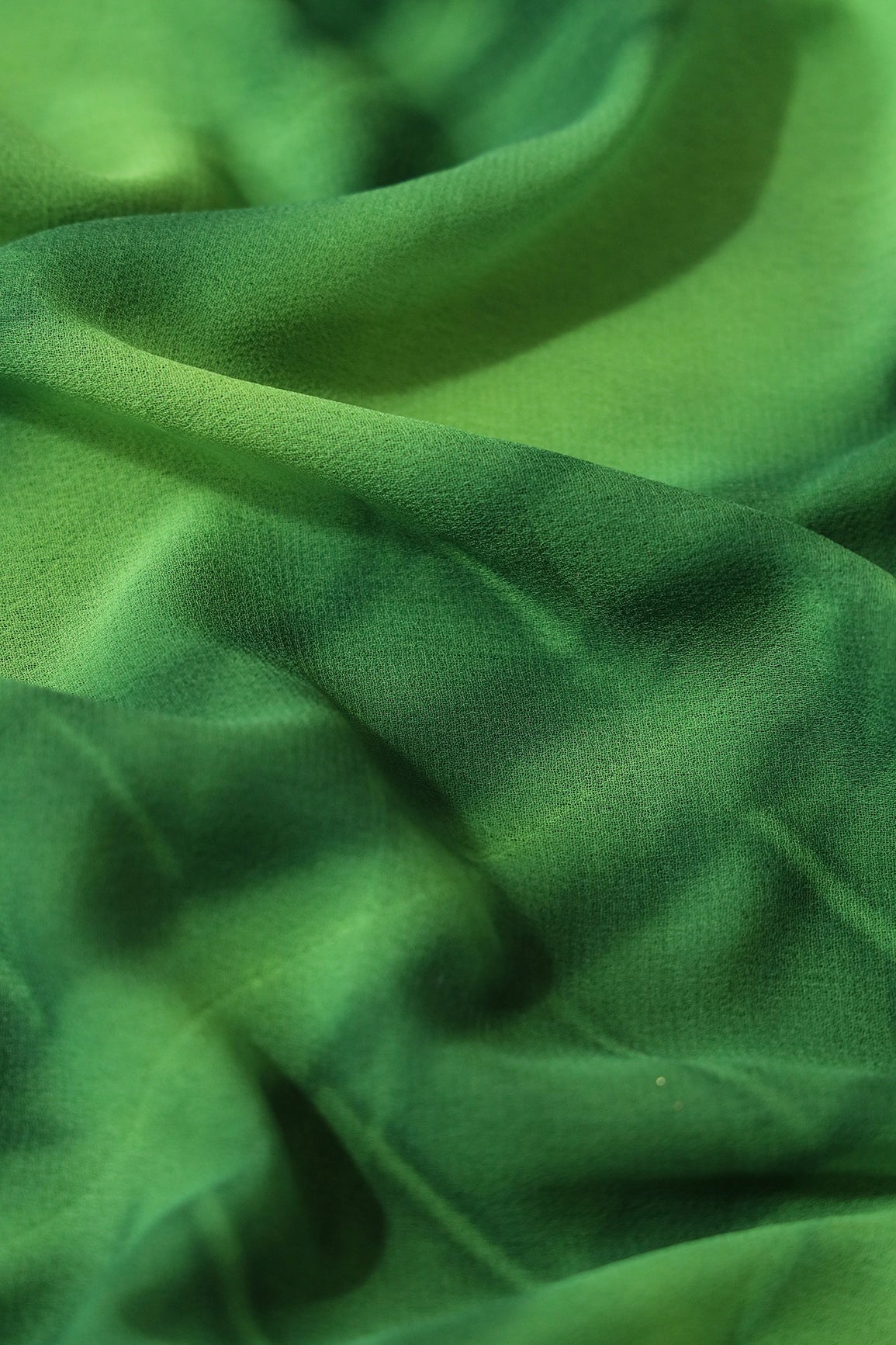 4.25 Meter Cut Piece Of Green Tie & Dye Shibori Print On Georgette Fabric