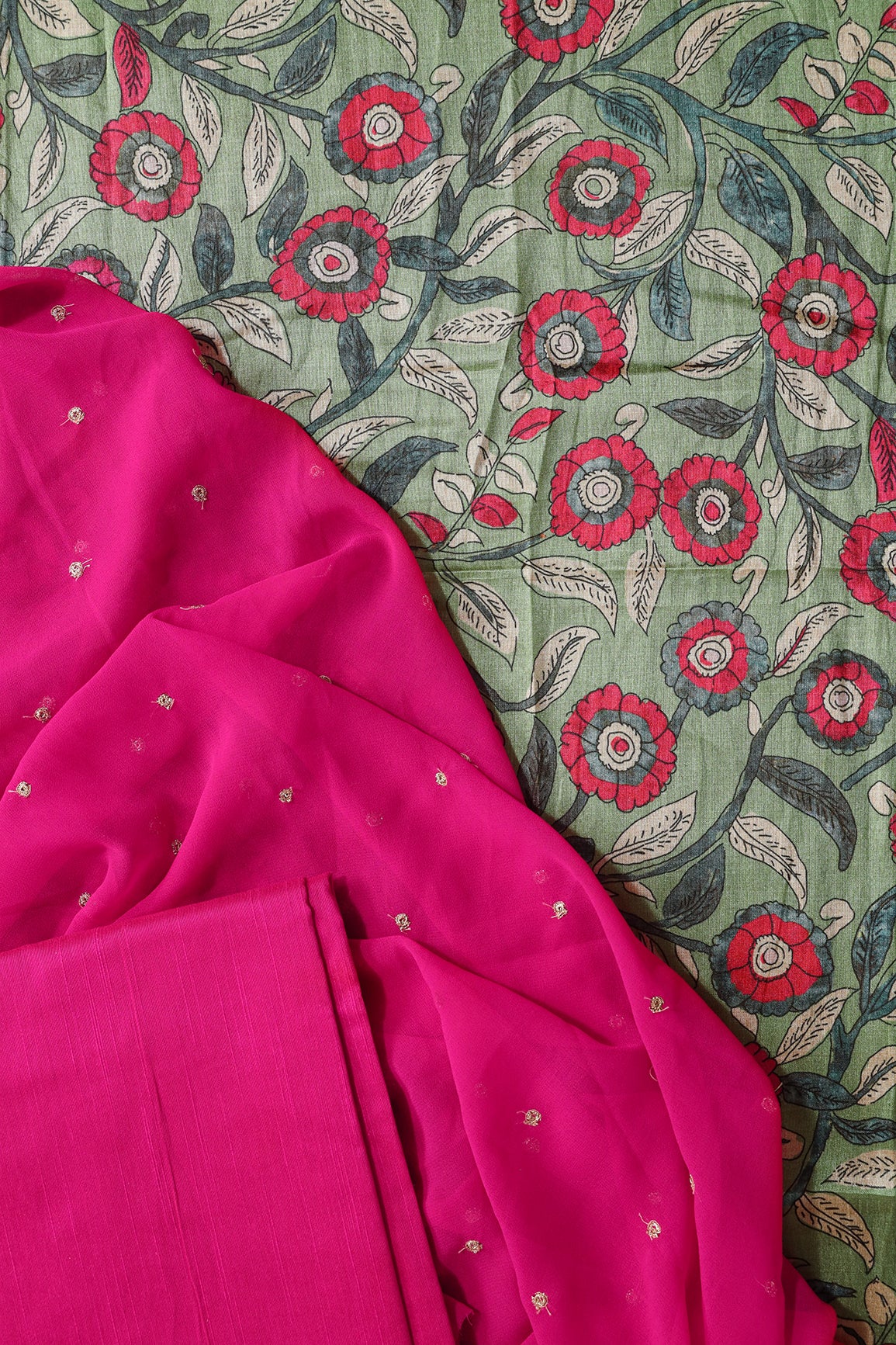 Olive And Fuchsia Unstitched Suit (3 Piece)