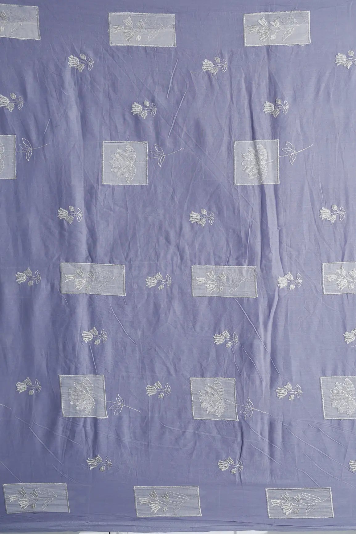 Applique Work Embroidery Design On Pastel Lilac Pure Mul Cotton Fabric - doeraa