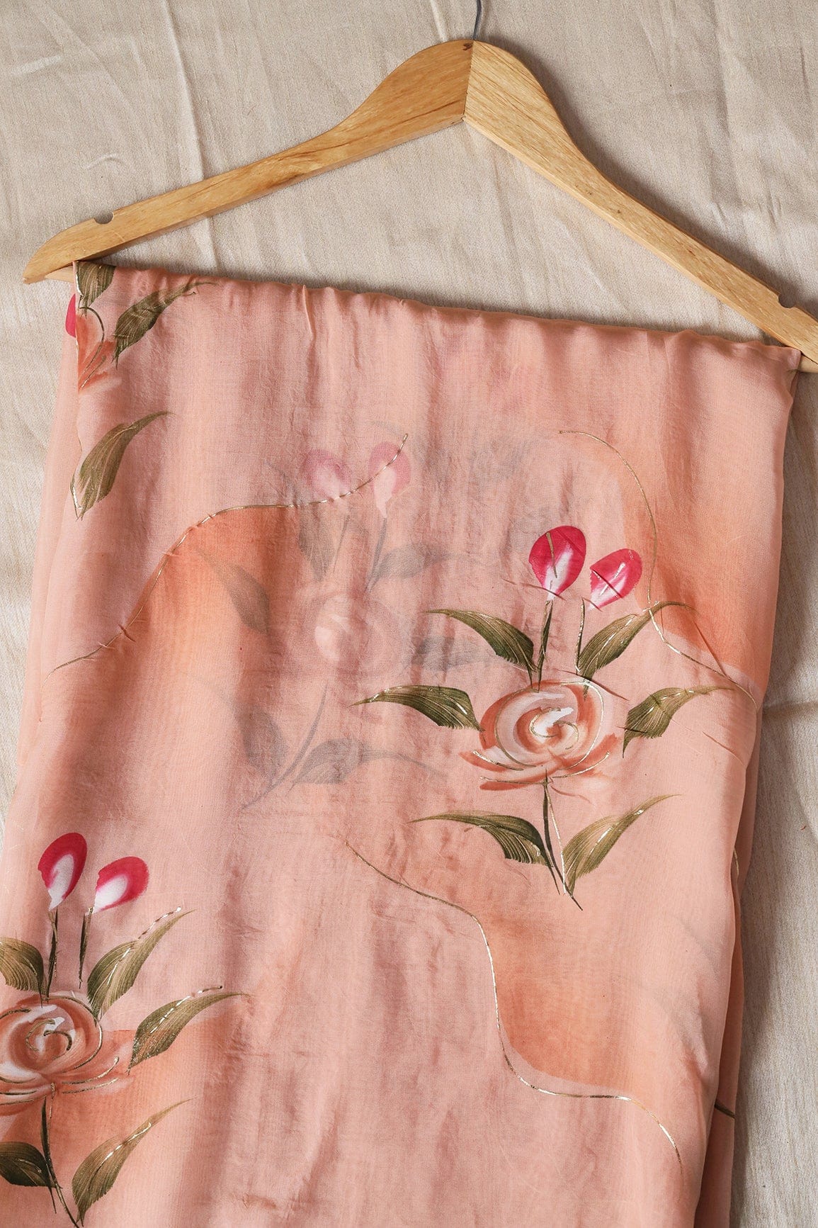 Beautiful Floral Hand Painted With Foil Work On Peach Pure Organza Saree ( 5.5 Meters) - doeraa