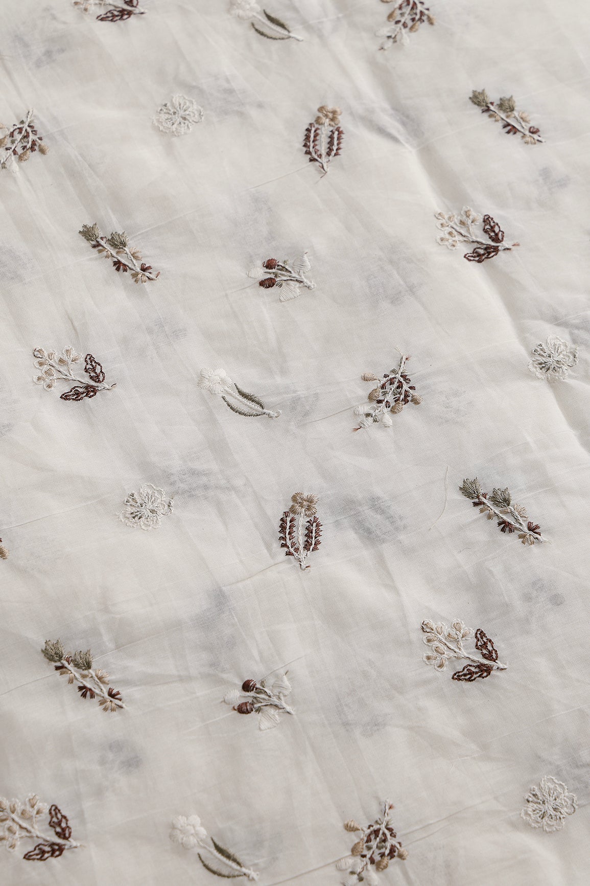 Beautiful Multi Thread Leafy Embroidery Work On Off White Organic Cotton Fabric - doeraa