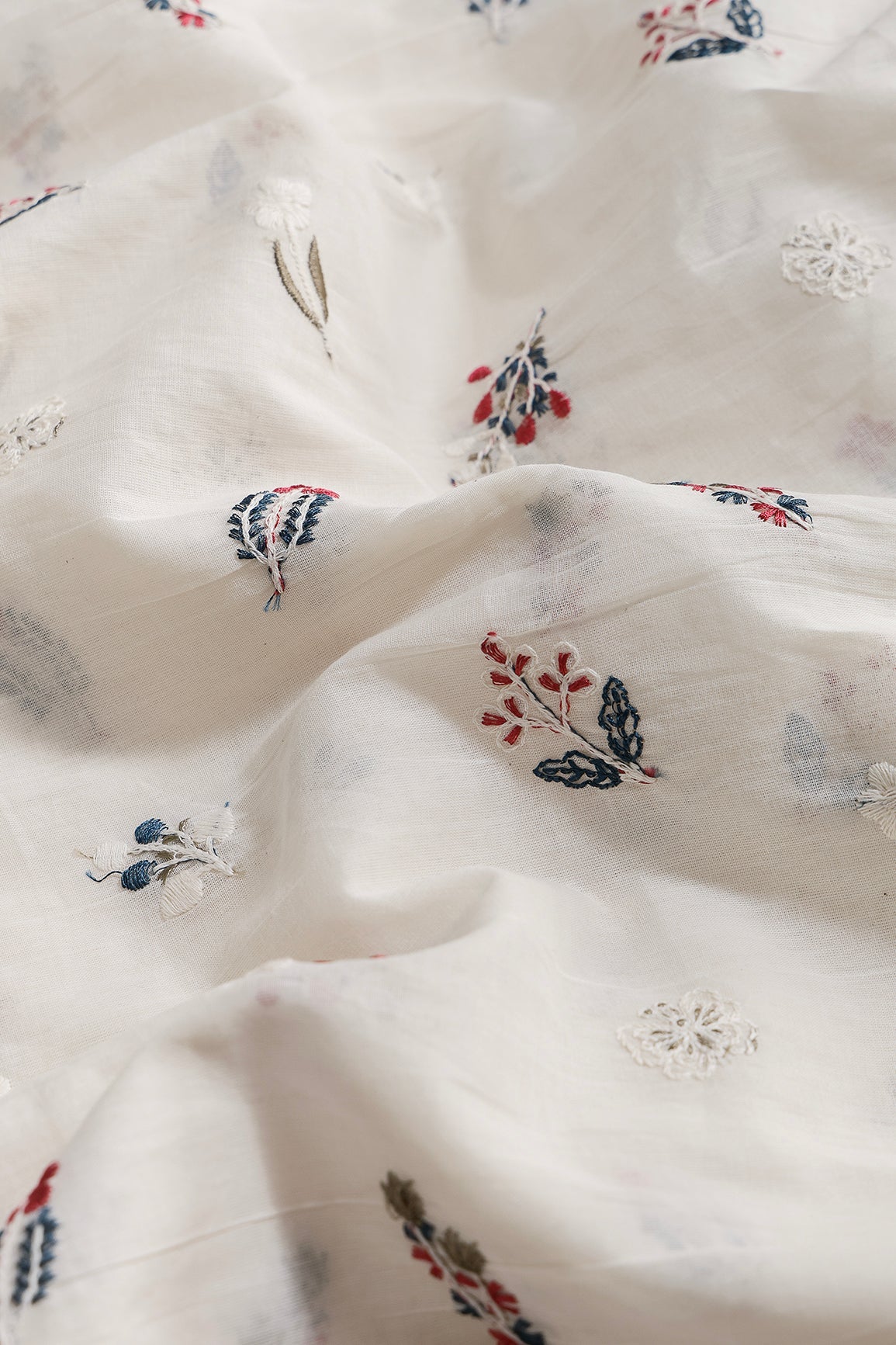 Beautiful Multi Thread Leafy Embroidery Work On Off White Organic Cotton Fabric - doeraa