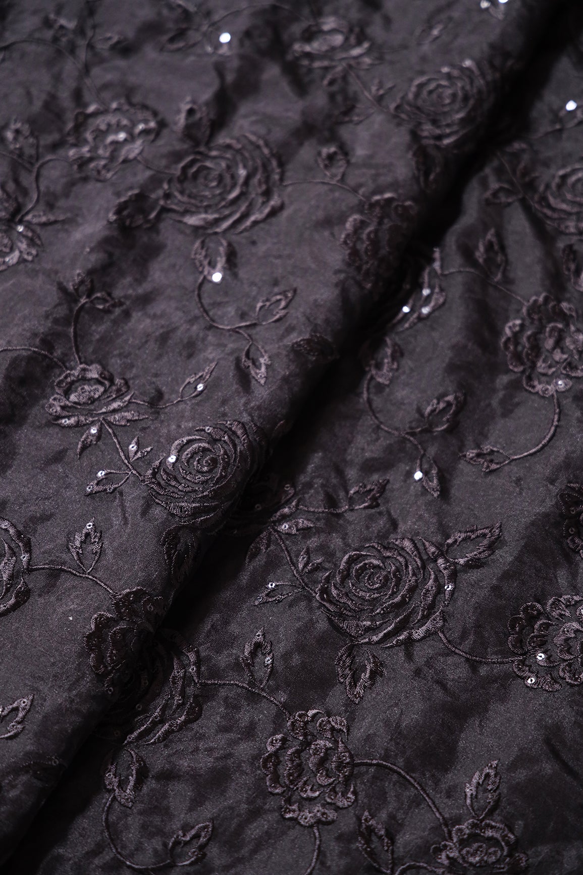 Beautiful Water Sequins With Thread Floral Embroidery On Black Organza Fabric - doeraa