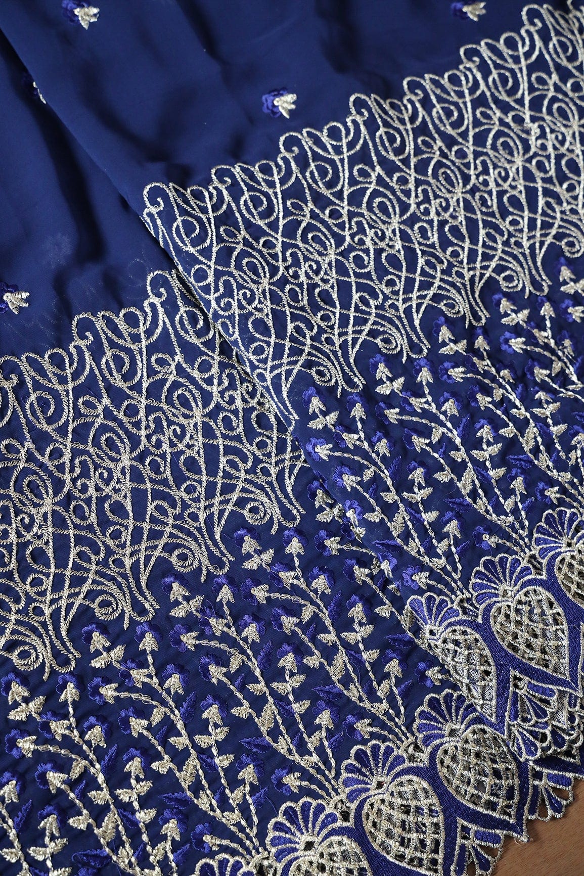 Big Width''56'' Blue Thread With Zari Floral Embroidery Work On Navy Blue Georgette Fabric With Border - doeraa