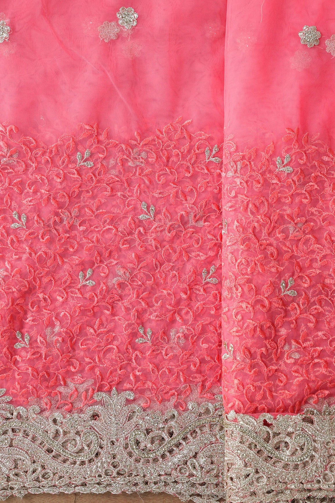 Big Width''56'' Gajri Pink Thread With Zari Leafy Embroidery Work On Gajri Pink Soft Net Fabric With Border - doeraa