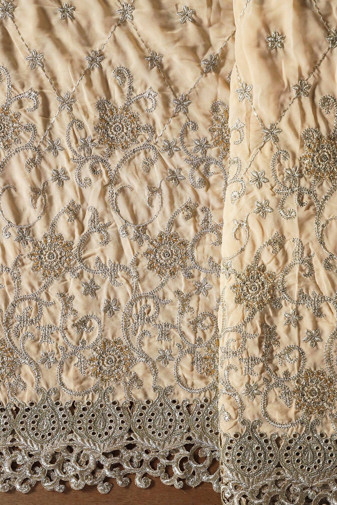 Big Width''56'' Gold And Silver Zari Floral Embroidery Work On Beige Georgette Fabric With Border - doeraa