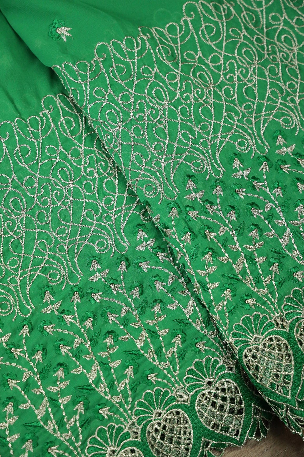 Big Width''56'' Green Thread With Zari Floral Embroidery Work On Green Georgette Fabric With Border - doeraa