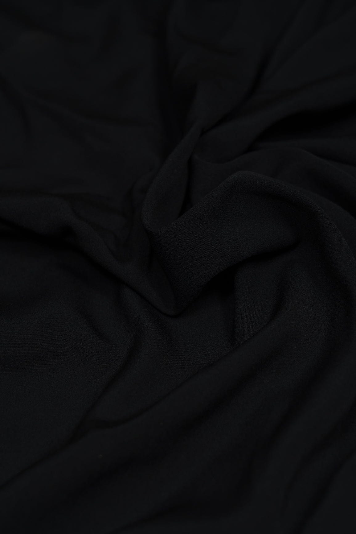 Black Dyed Crepe Fabric - doeraa