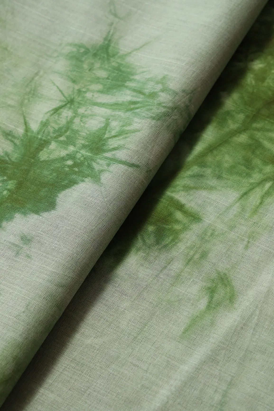 Bottle Green And Olive Tie & Dye Shibori Print On Pure Mul Cotton Fabric - doeraa