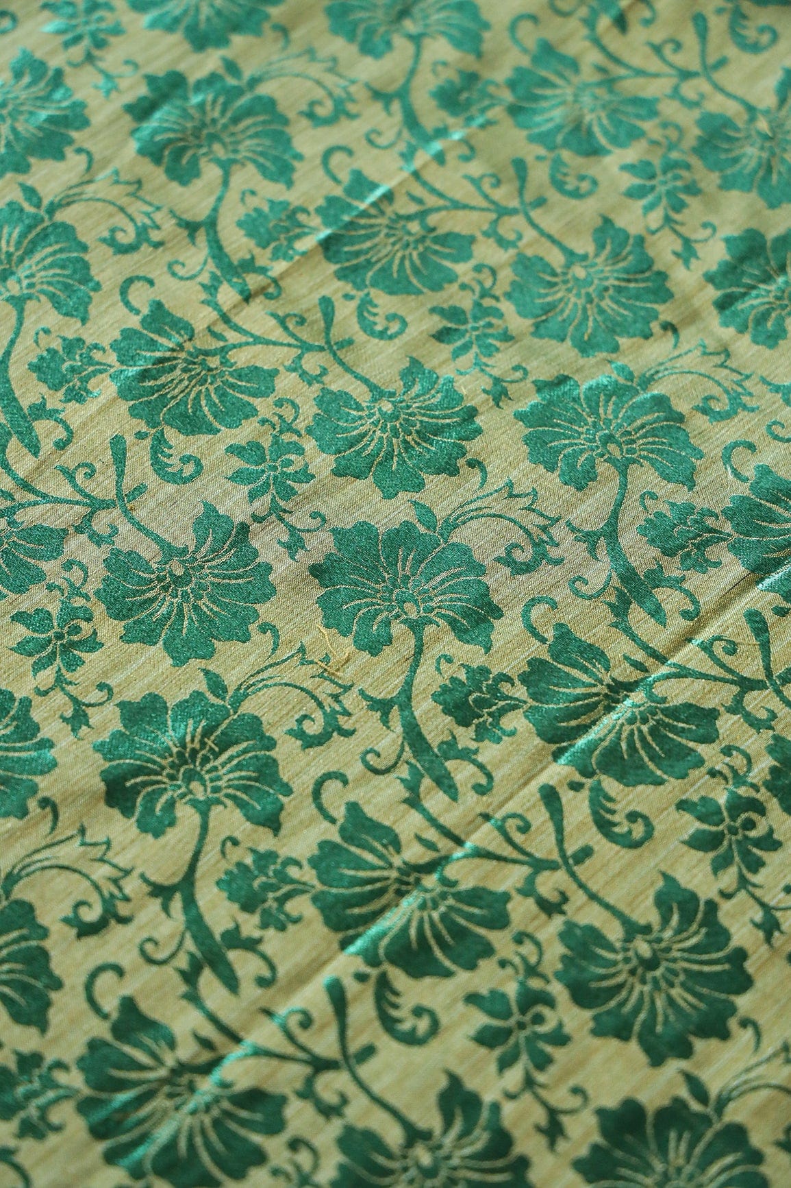 Bottle Green Floral Silk Satin Jute Banarasi Jacquard Fabric - doeraa