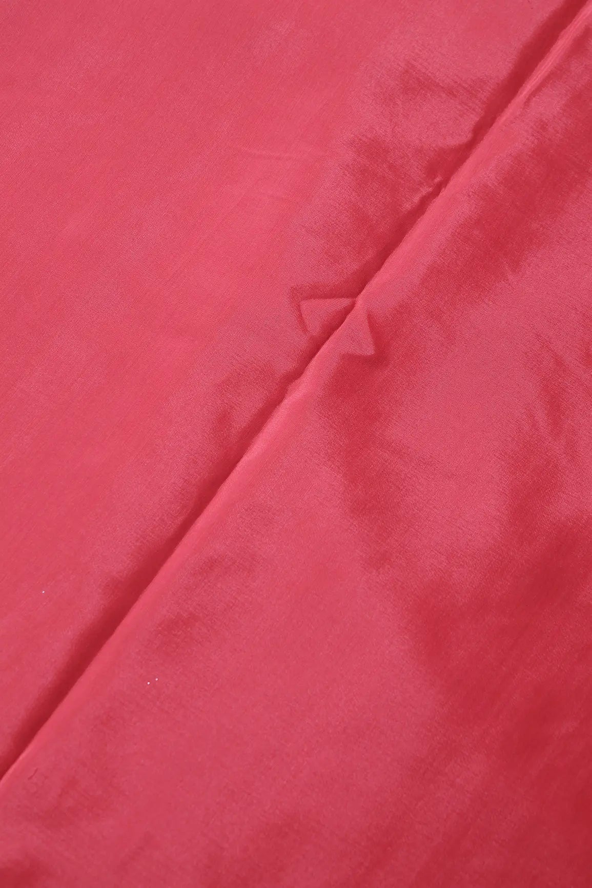 Bright Red Dyed Santoon Fabric - doeraa