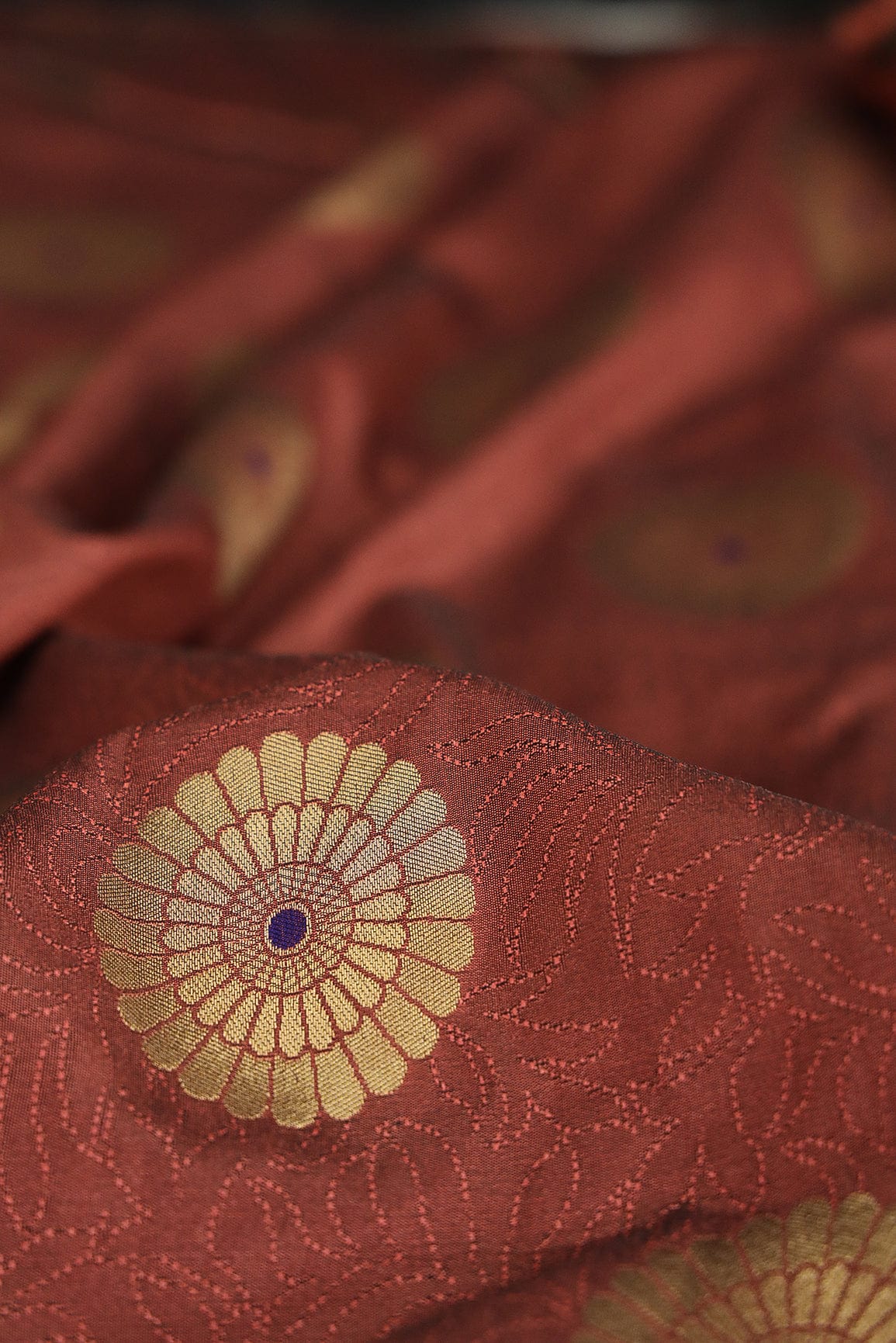 Brown and Gold Motif Banarasi Brocade Fabric - doeraa