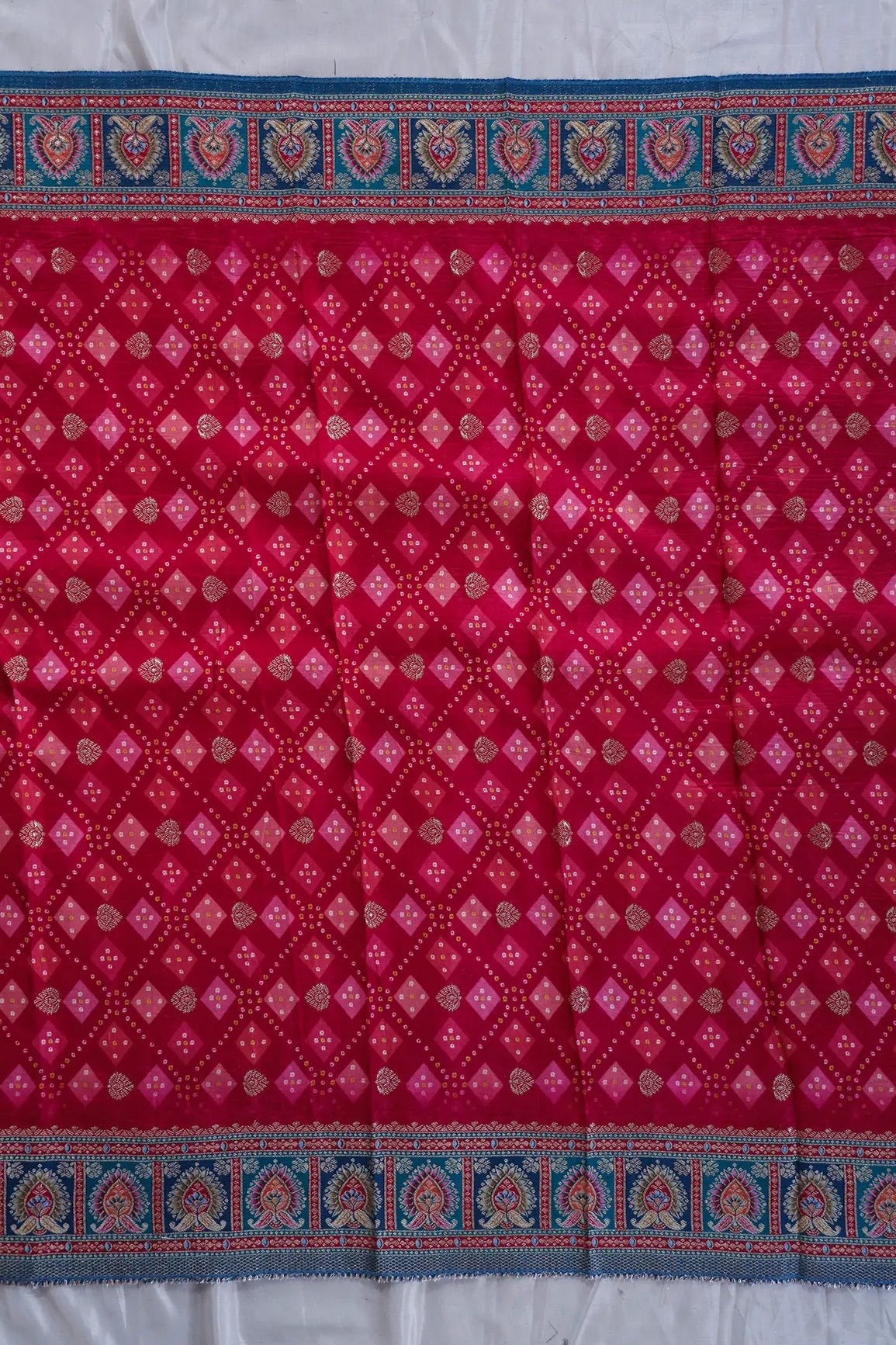 Fuchsia Pure Viscose Dola Silk Jacquard Print Dupatta - doeraa