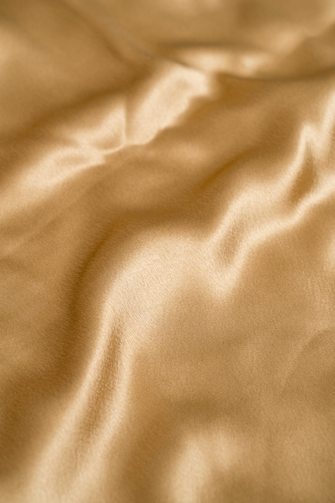 Gold Dyed Satin - doeraa