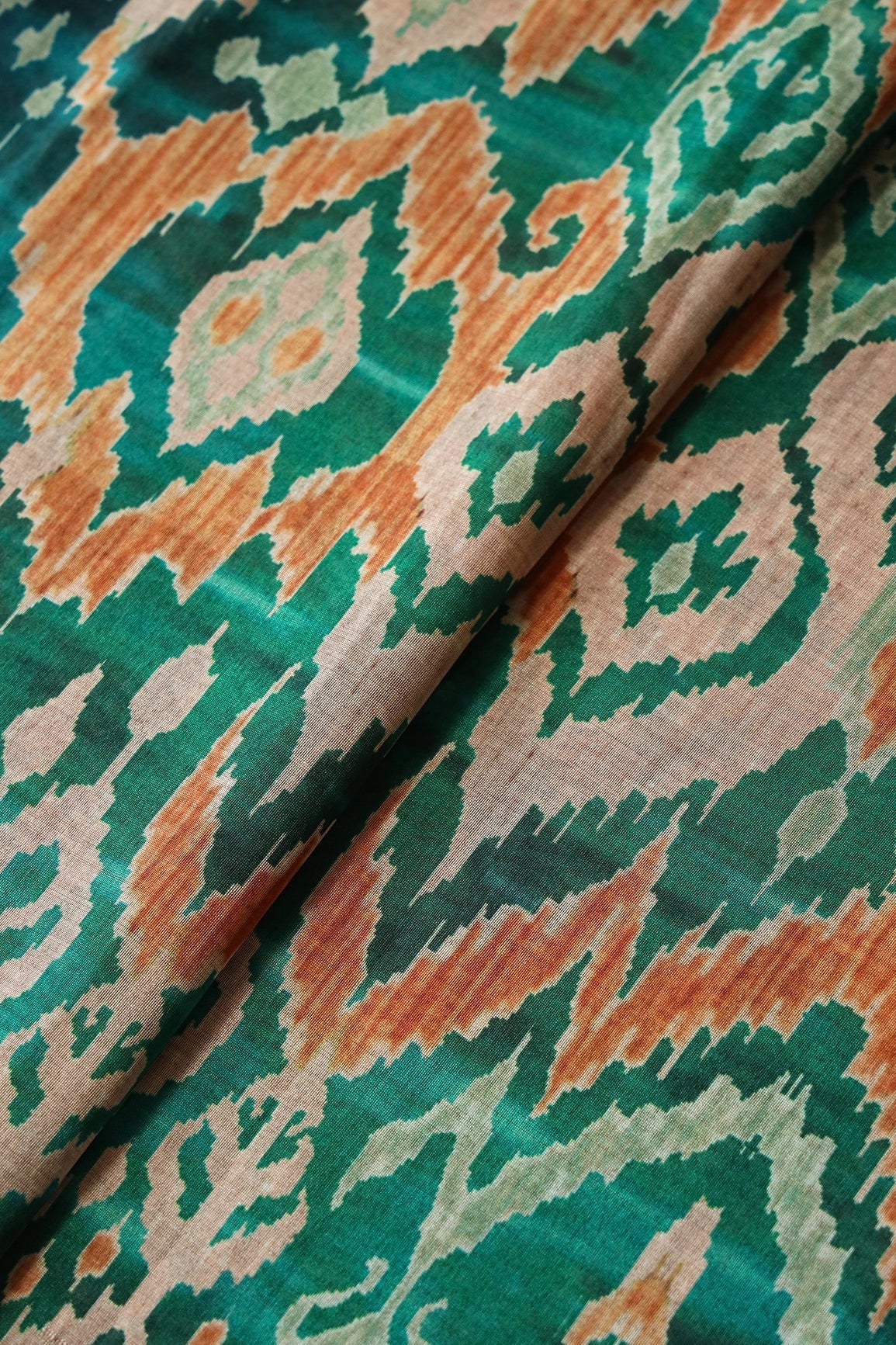 Green And Cream Ikat Pattern Digital Print On Mulberry Silk Fabric - doeraa