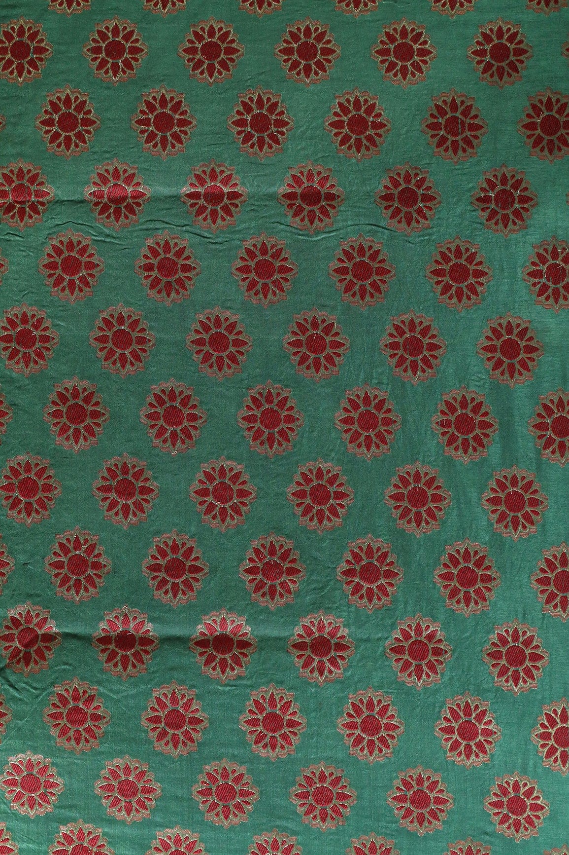 Green And Maroon Floral Butta Silk Gold Zari Banarasi Jacquard Fabric - doeraa