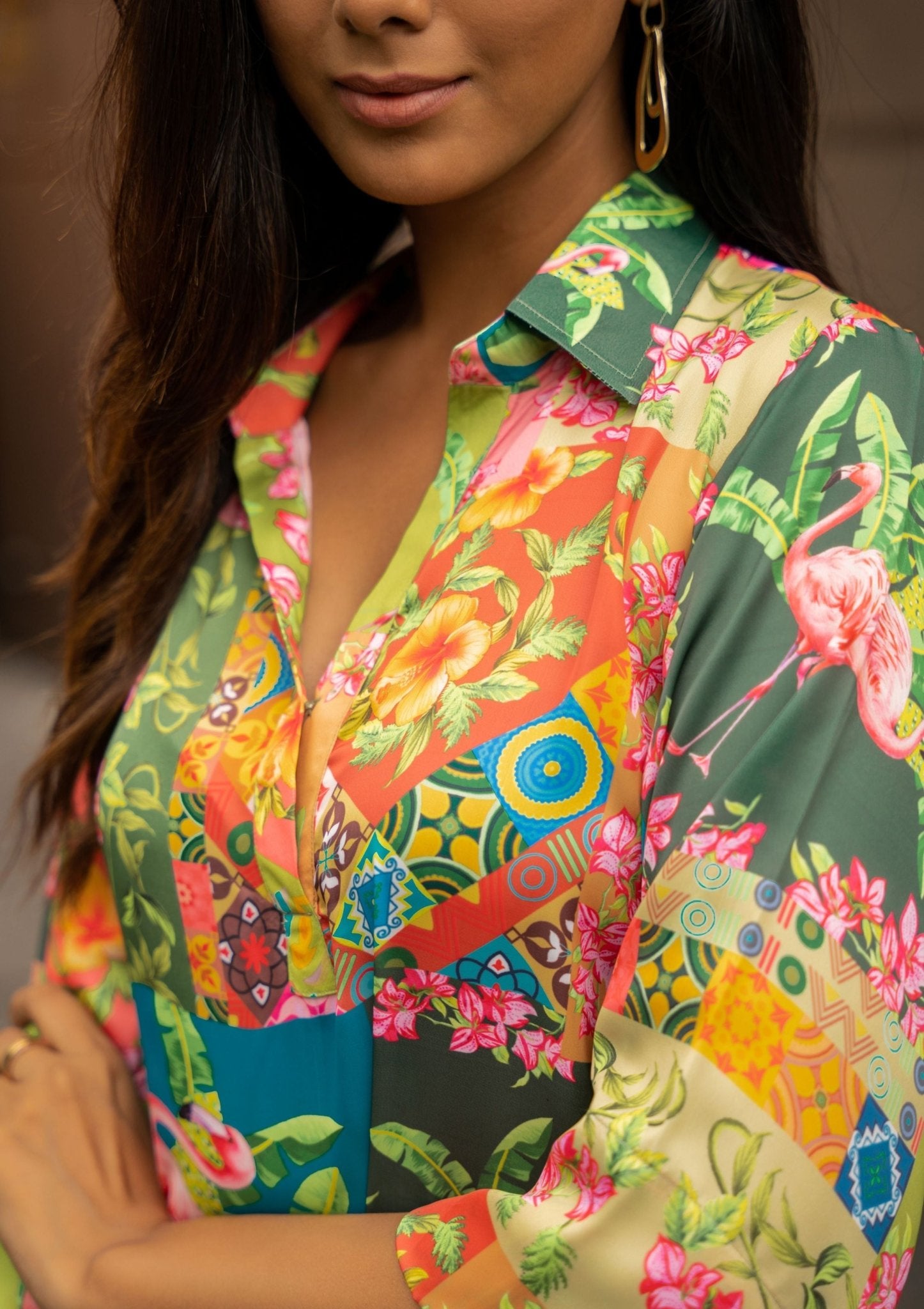 Lea Botanical Patch Print Satin Crop Shirt - doeraa