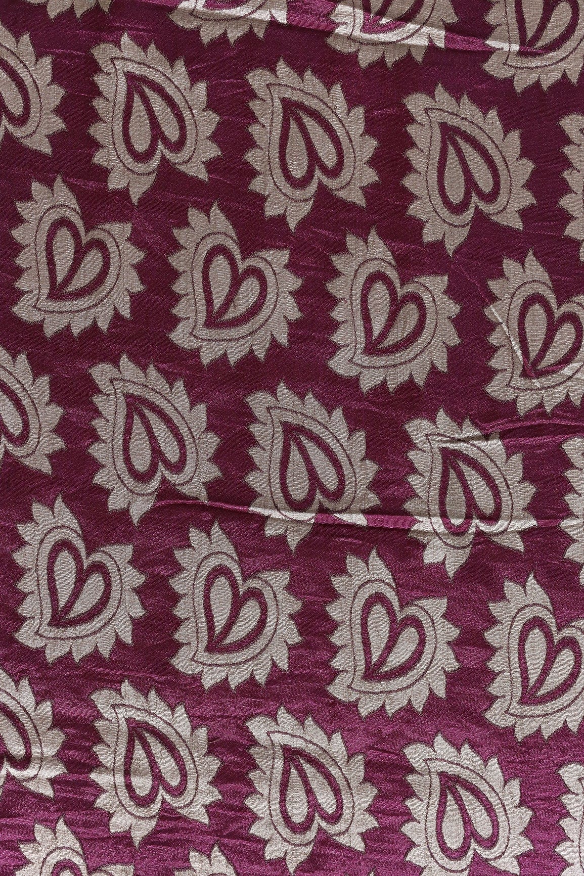 Leafy Magenta Double Cloth Jacquard Banarasi Fabric - doeraa