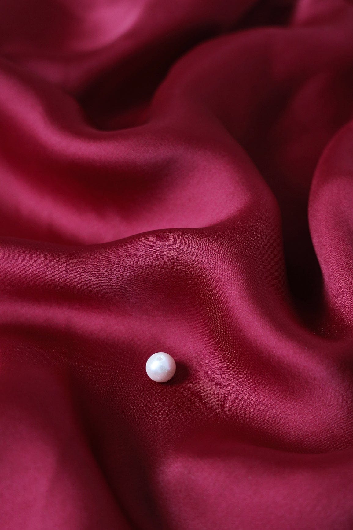 Maroon Dyed Georgette Satin Fabric - doeraa