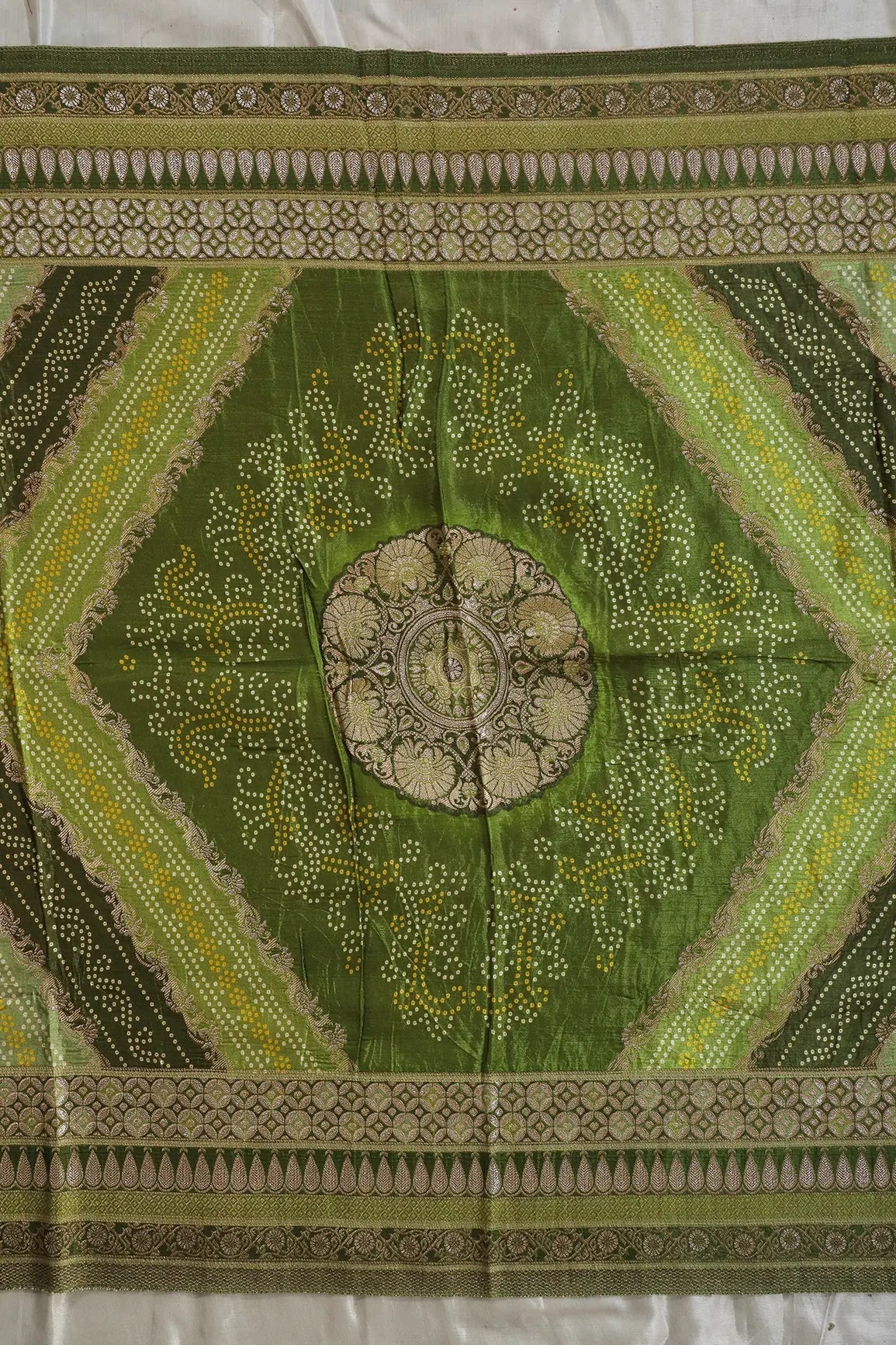 Mehendi Green Pure Viscose Dola Silk Jacquard Print Dupatta - doeraa