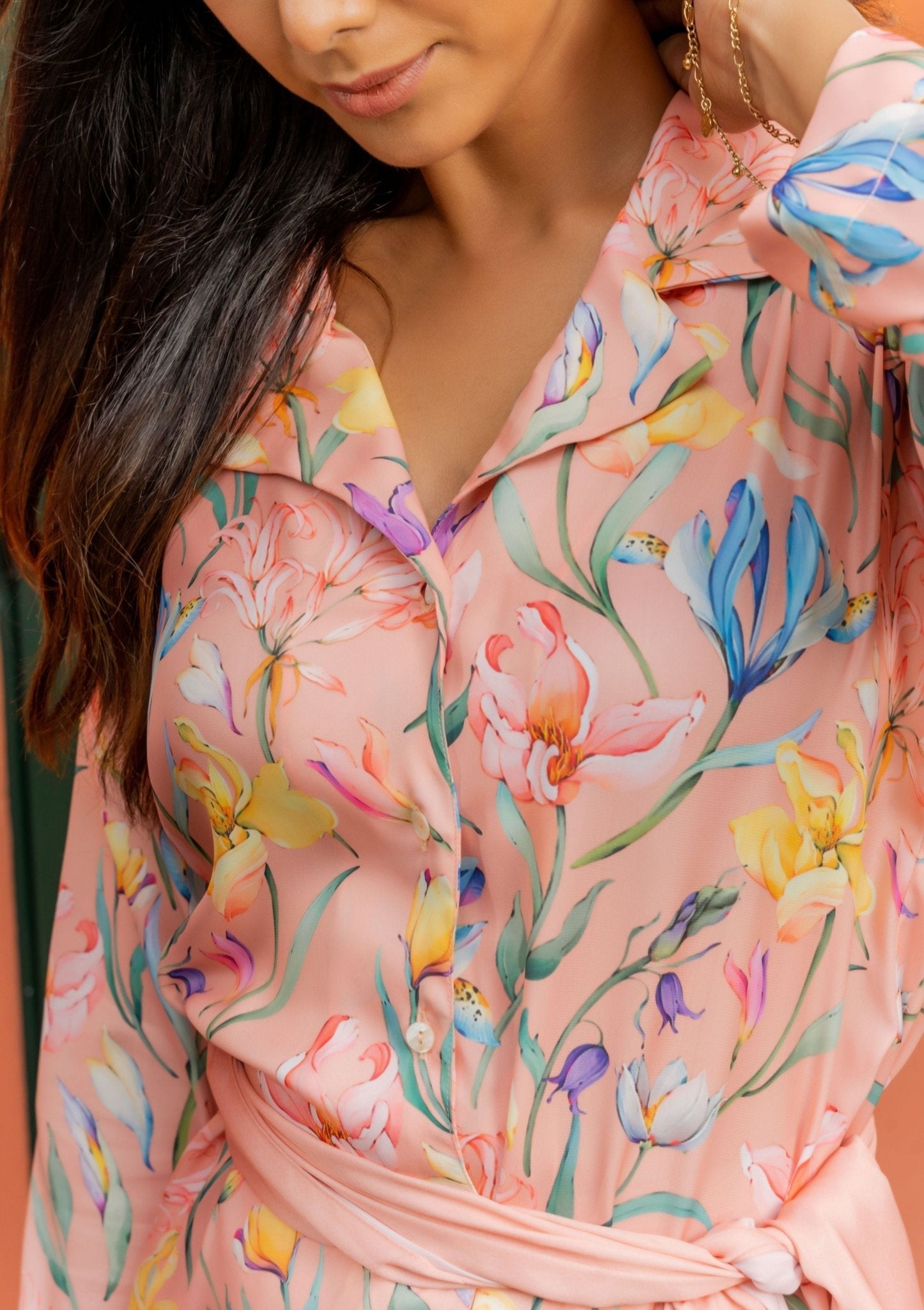 Molly Floral Peach Satin Co - ord Set With Stole - doeraa