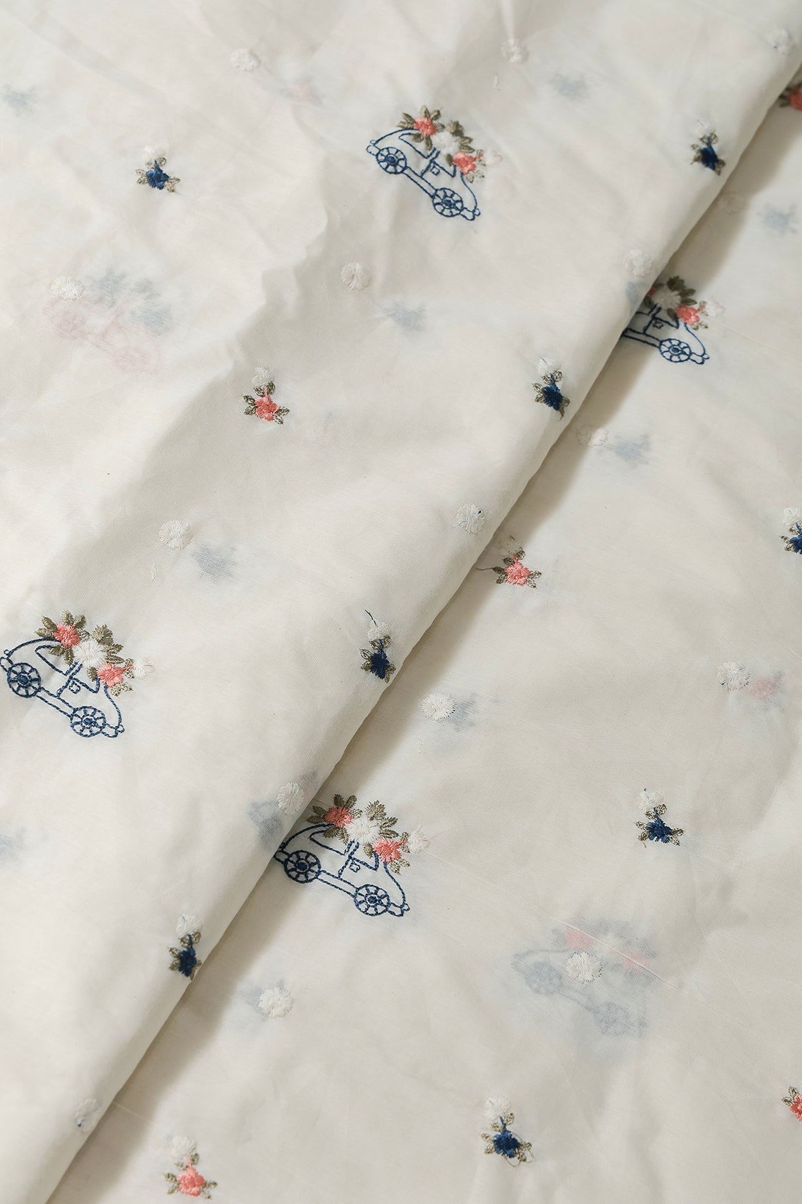 Multi Color Thread Car Motif Embroidery Design Work On Off White Organic Cotton Fabric - doeraa