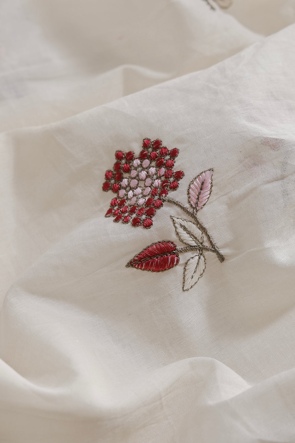 Multi Thread Beautiful Floral Embroidery Work On Off White Organic Cotton Fabric - doeraa
