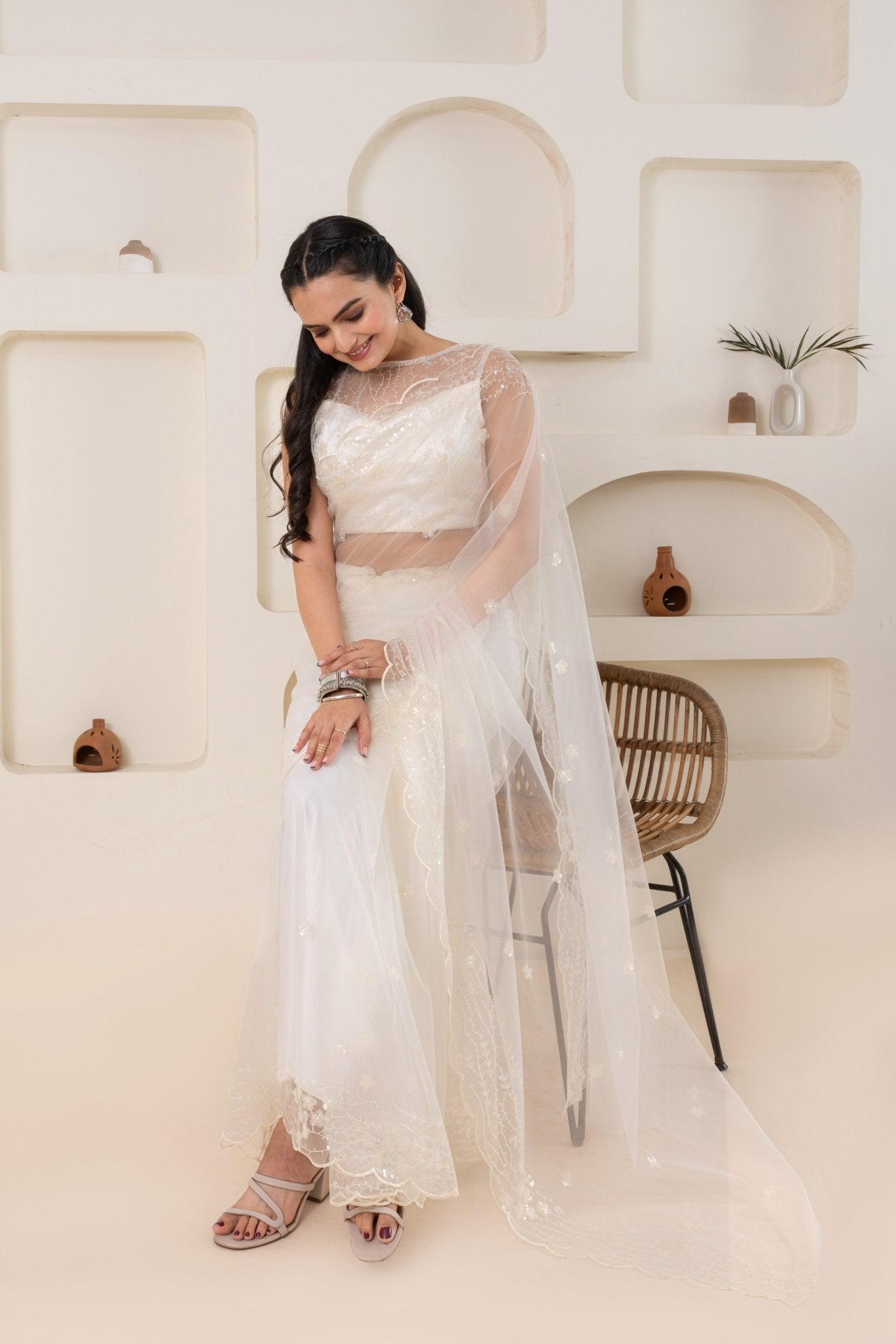 Off White Embroidery Saree Set (Saree With Blouse Piece) - doeraa