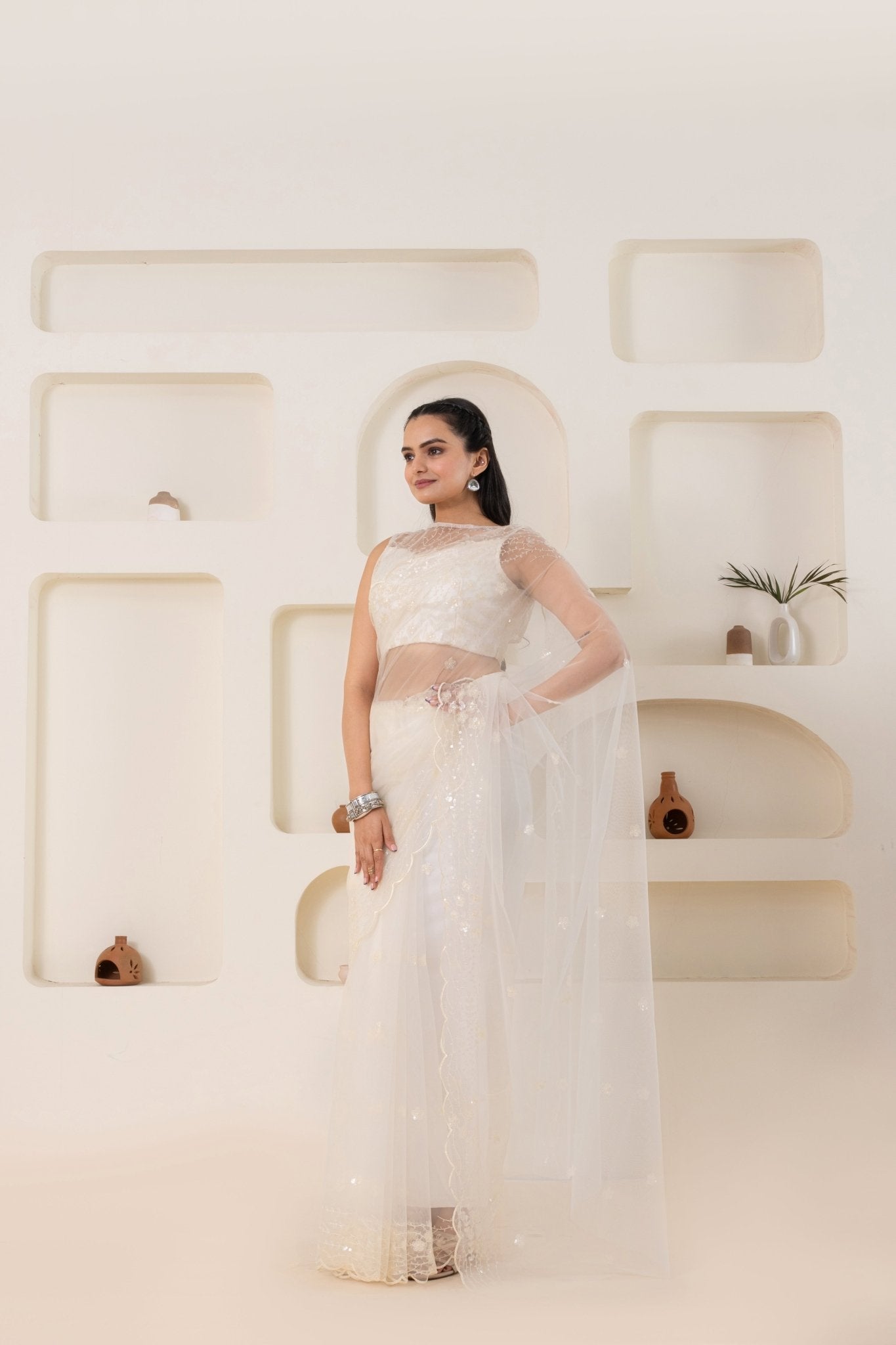 Off White Embroidery Saree Set (Saree With Blouse Piece) - doeraa