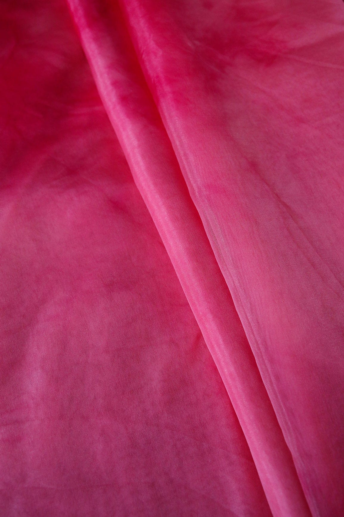 Pink Tie & Dye Shibori Print On Organza Fabric - doeraa