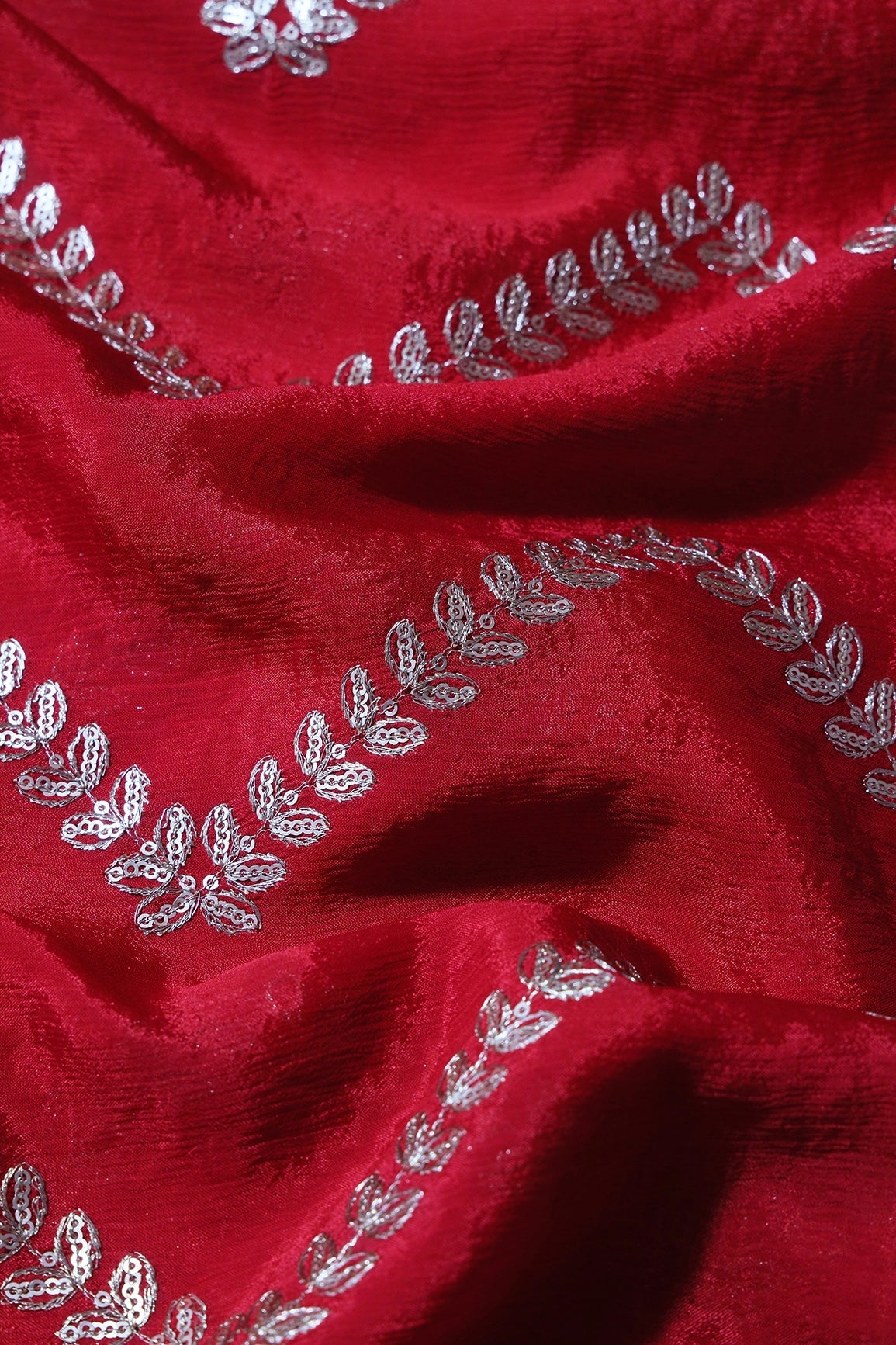 Red And Beige Saree Set (2 Piece) - doeraa