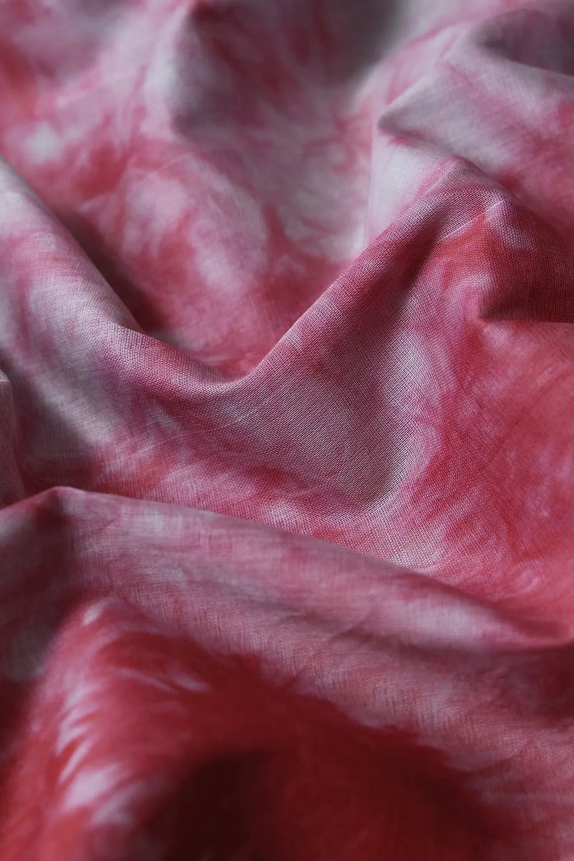 Red And Olive Tie & Dye Shibori Print On Pure Mul Cotton Fabric - doeraa