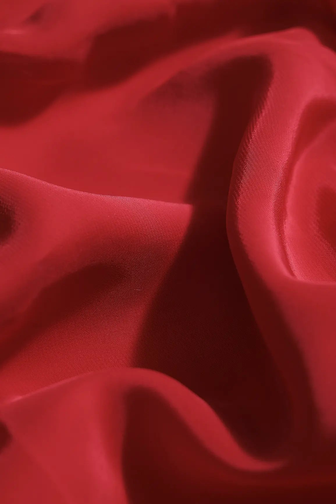 Red Dyed Pure Crepe Fabric - doeraa