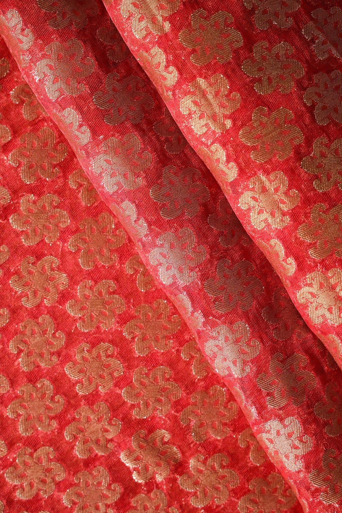 Red Floral Motif Pure Net Gold Zari Banarasi Jacquard Fabric - doeraa