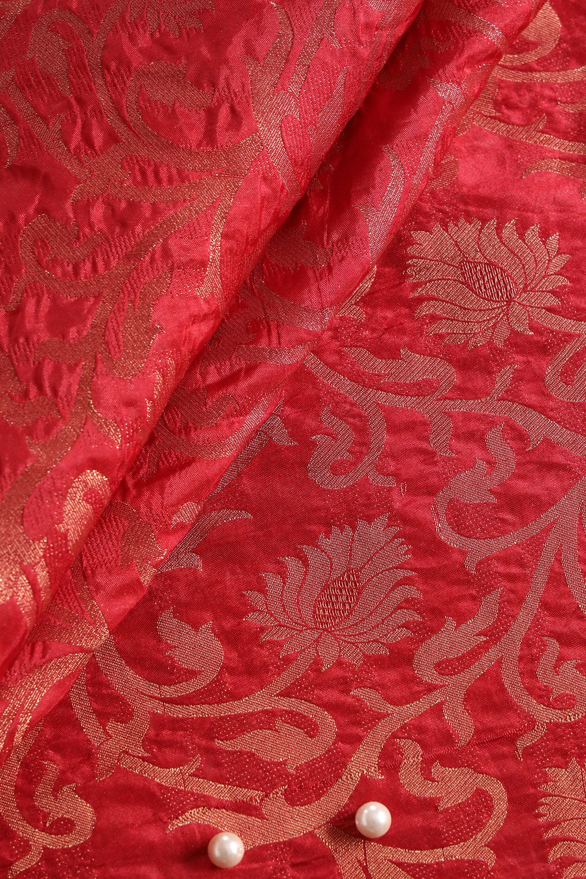 Red Floral Silk Gold Zari Banarasi Jacquard Fabric - doeraa