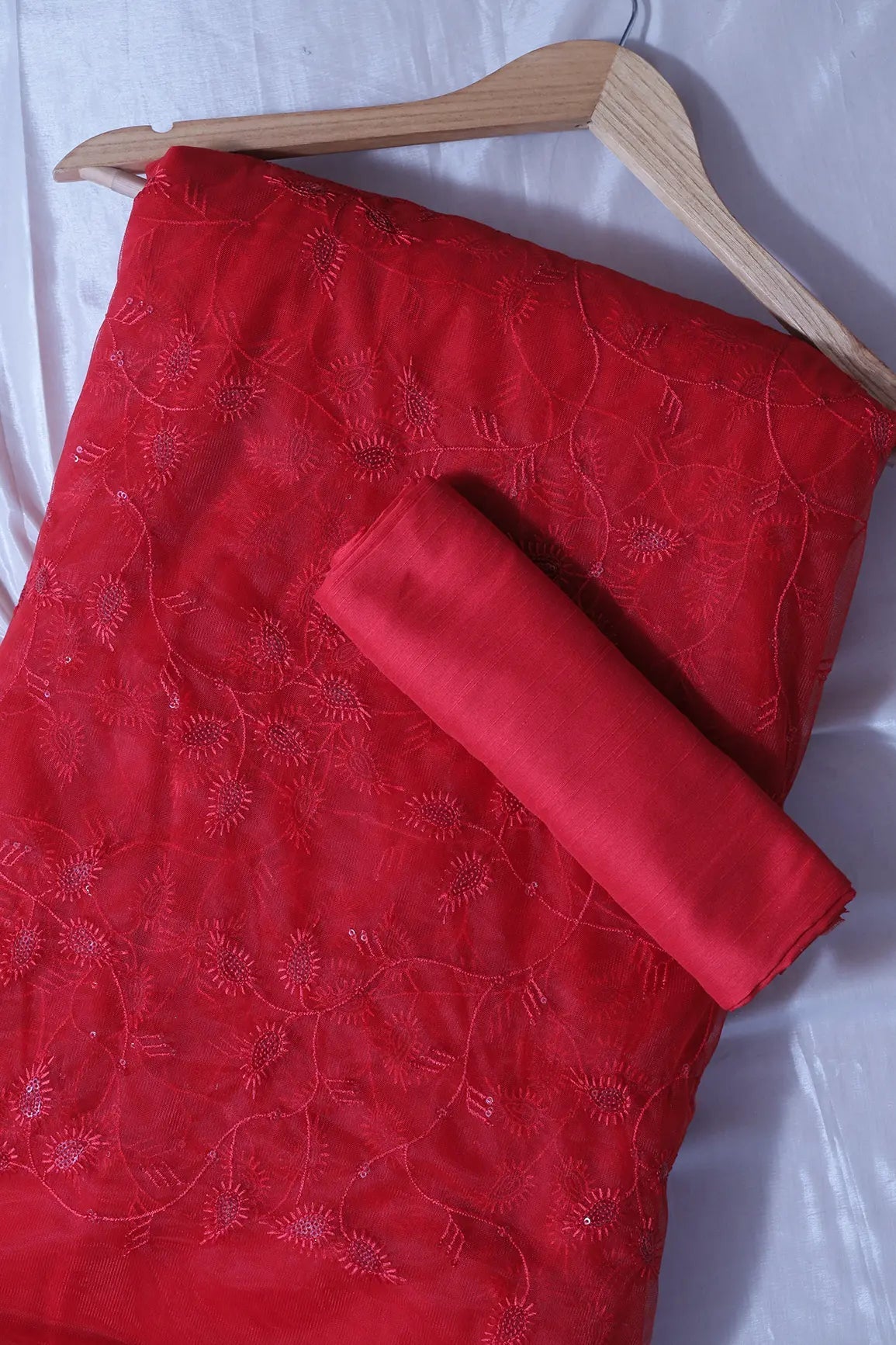 Red Saree set (2 Piece) - doeraa