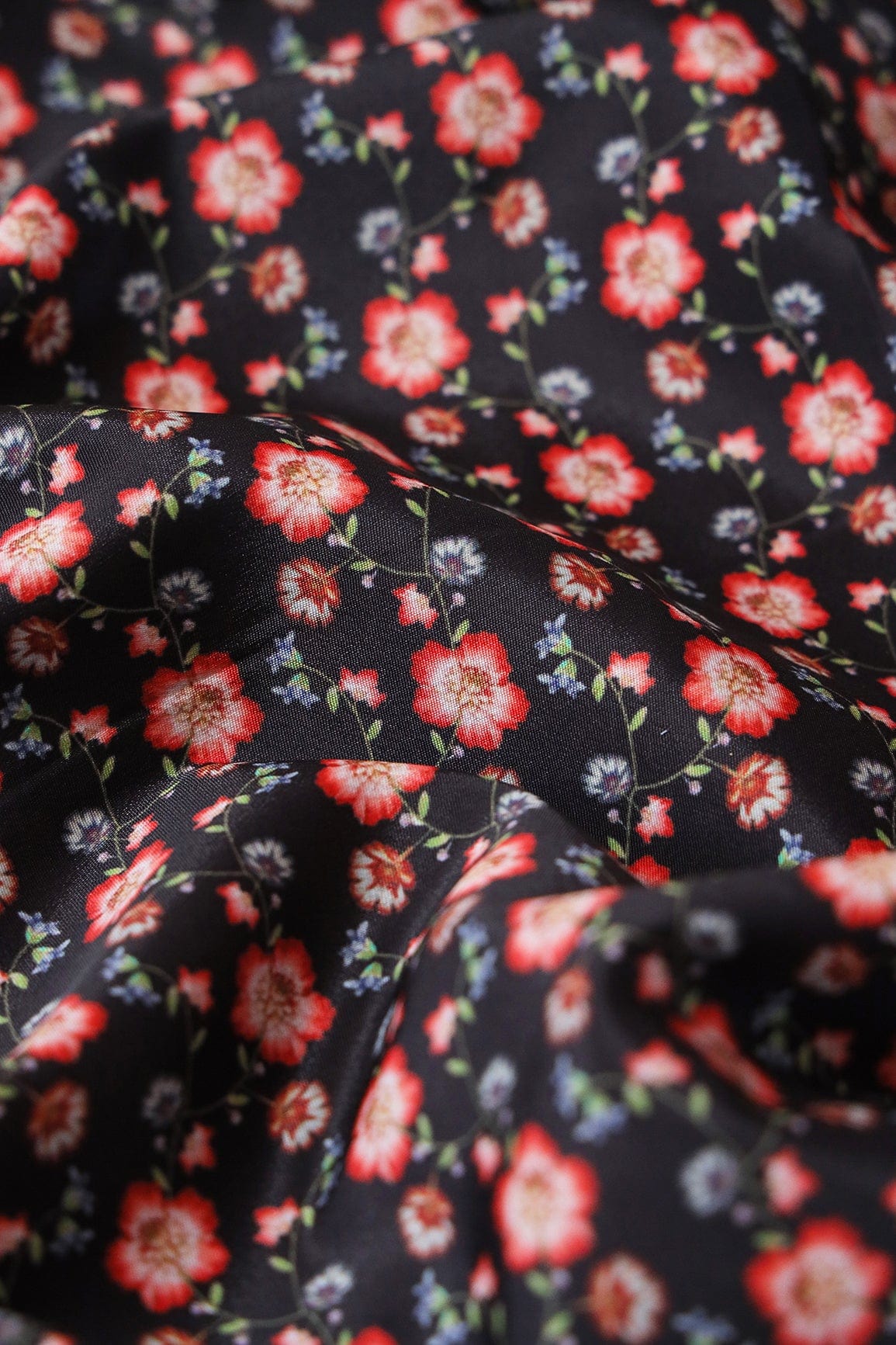 Red Small Floral Pattern Digital Print On Black French Crepe Fabric - doeraa