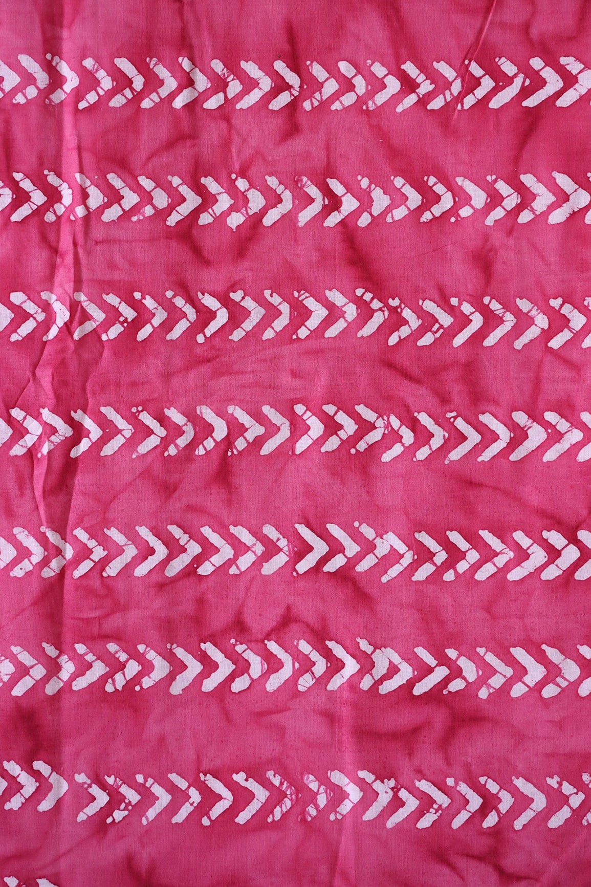 White And Dark Pink Geometric Pattern Batik Handblock Organic Cotton Fabric - doeraa